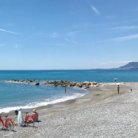 White * Ventimiglia