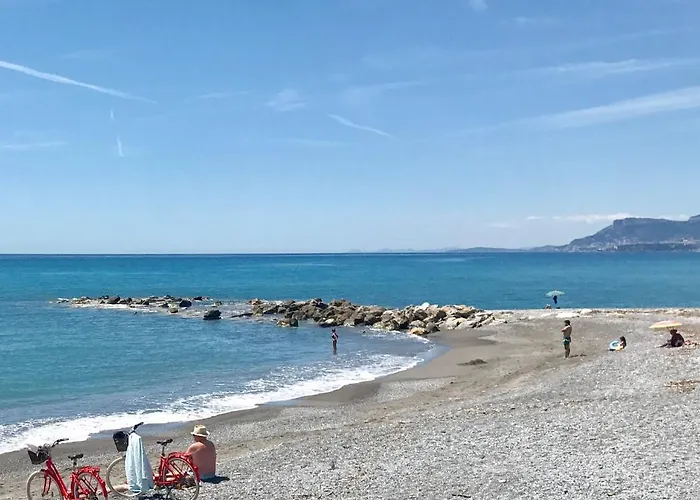 White * Ventimiglia